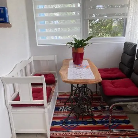 Apartment Apartman Sabina A2+2 Near The Sea And The City Center
