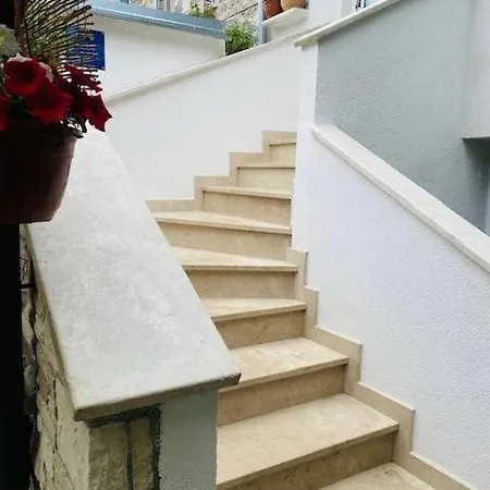 Apartman Sabina A2+2 Near The Sea And The City Center Apartment Porec